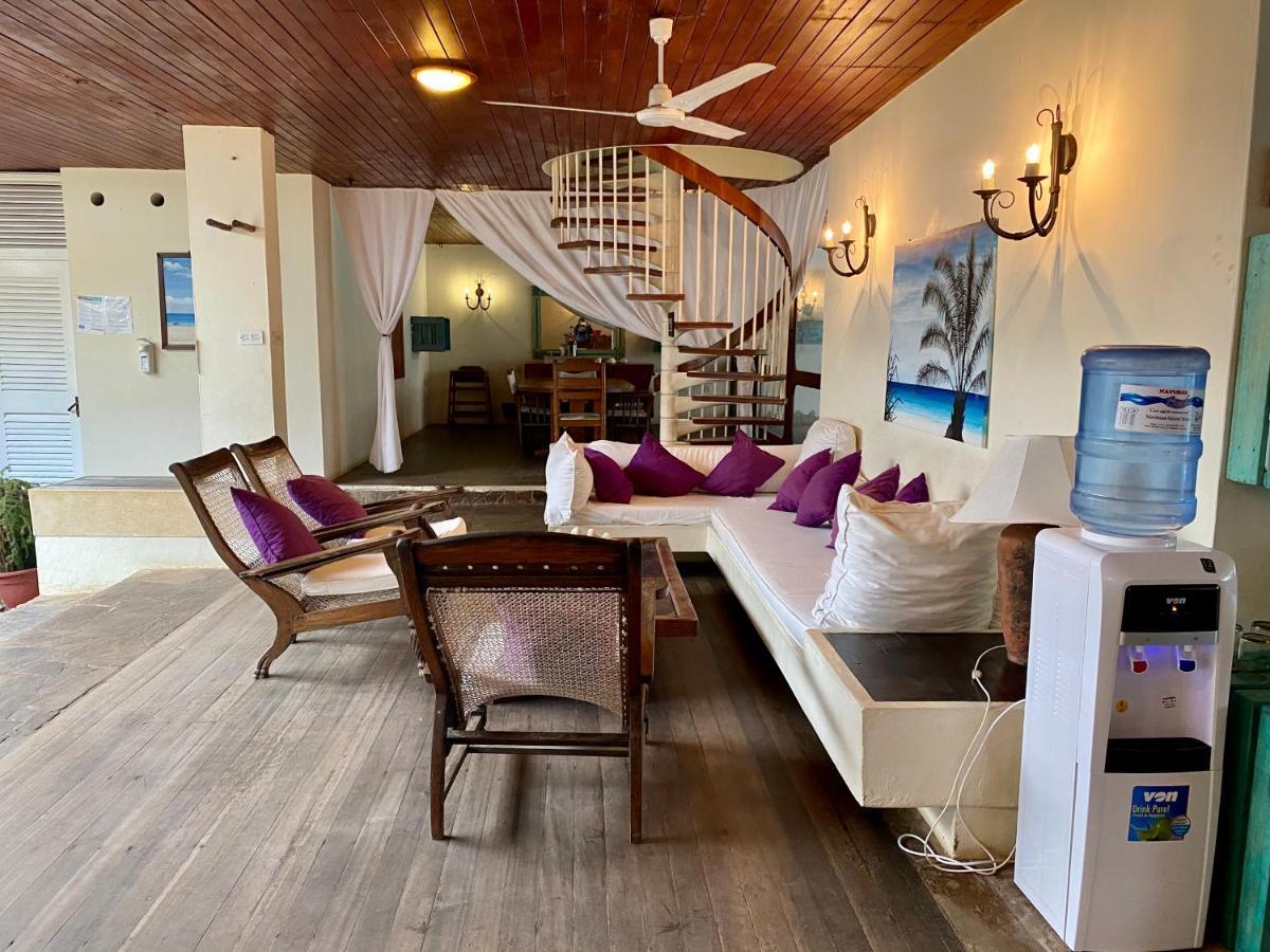 Flamboyant Diani Beach Exterior photo