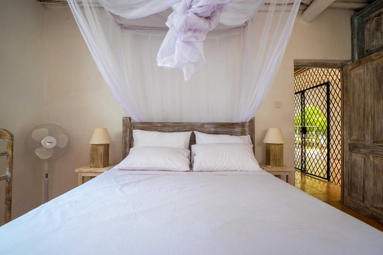 Flamboyant Diani Beach Exterior photo